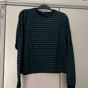 brandy melville long sleeve striped shirt, one size, navy and green